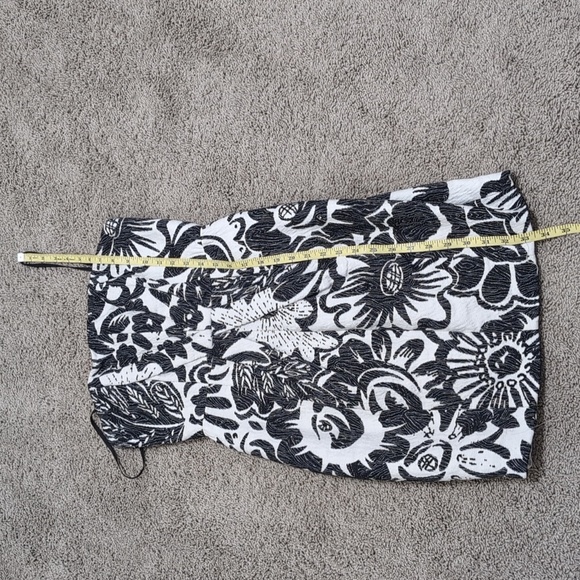 Tracy Reese New York Textured Black and White Floral Cocktail Dress size 0 - Picture 8 of 12